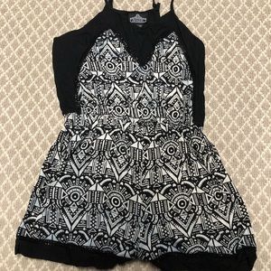 Angie Black and white Romper size Large
